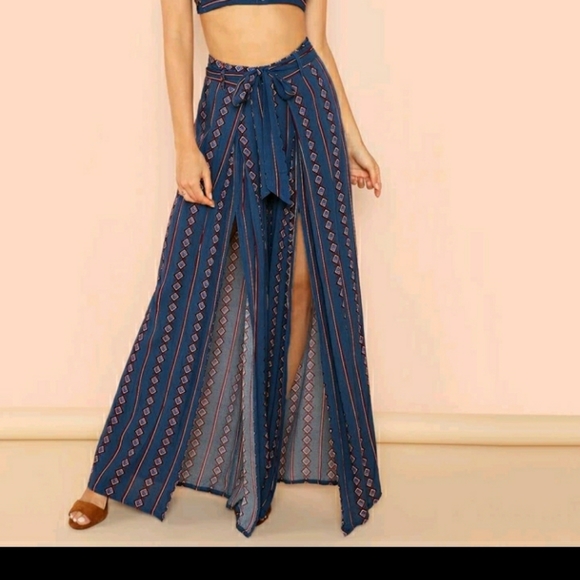 Pattern Stripe Crop Top with Palazzo pants, size S - Picture 3 of 4